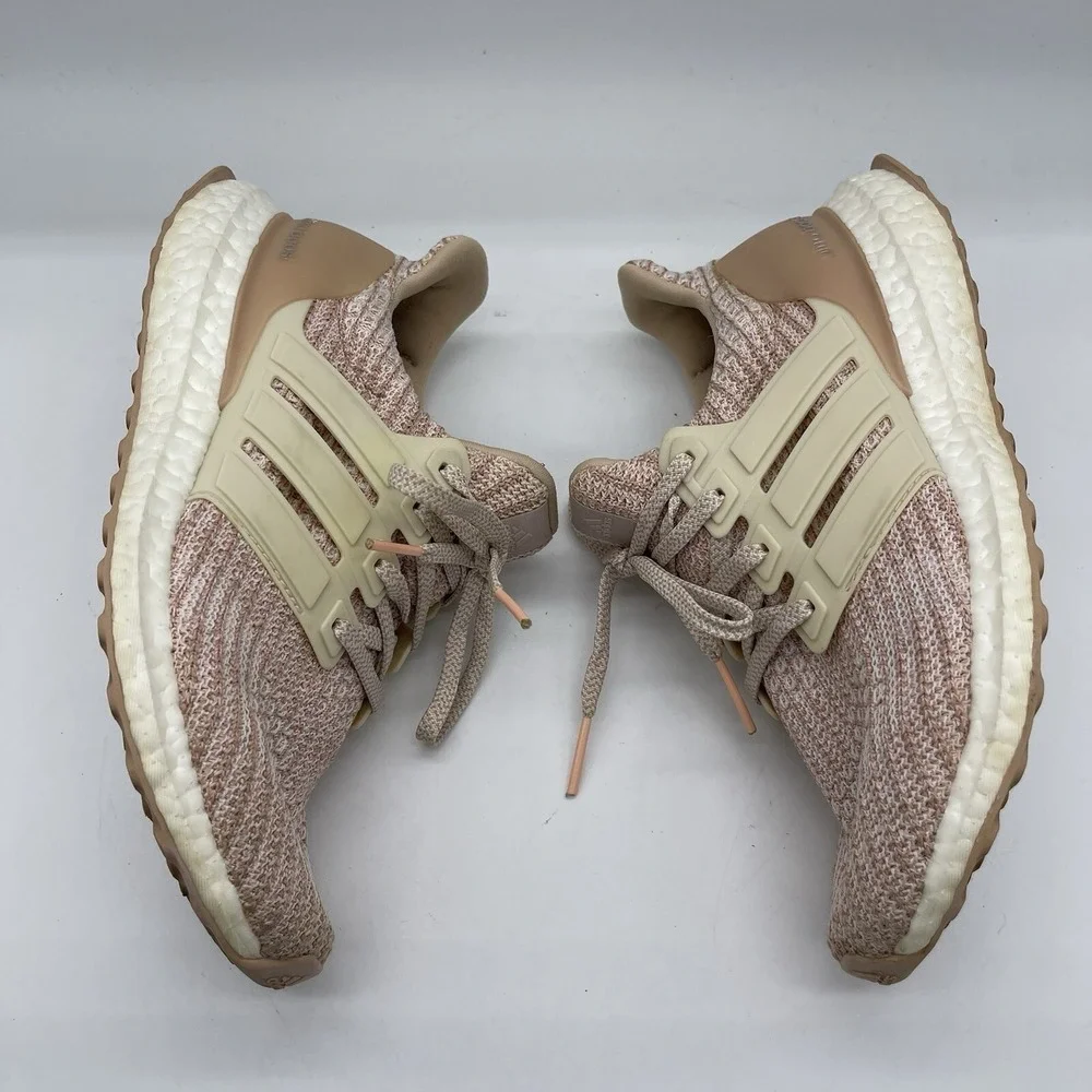 Adidas Ultra Boost 4.0 Women's Size 6.5 Sneakers BB6497 Ash Pearl Athletic Shoes